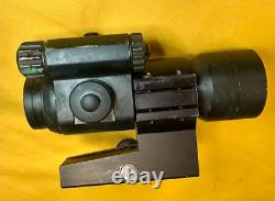 Aimpoint CompM2 2MOA Red Dot Sight COMP II Mount