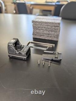 Beautiful 1-1 Black Trijicon RMR red dot sim
