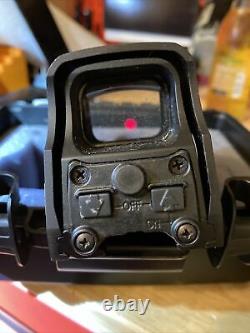EOTech XPS2-0 Holographic Sight Black. Circle And Dot Red Reticle