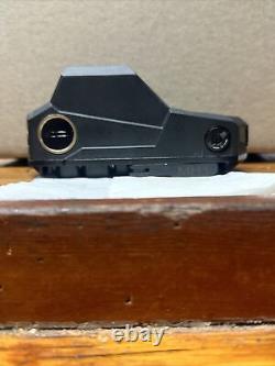 Hartman MH1 Reflex Red Dot Sight with 2 MOA Dot Quick Detach Locking Lever