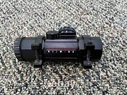 Leupold Gilmore Red Dot Sight with Mount