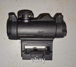 Pair of SIG SAUER ROMEO-MSR red dot sights one green one red Picatinny