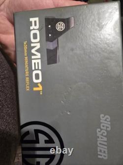 Romero 1 Red Dot Battery And Hardware Included