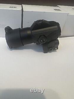 Sig Sauer Juliet3 3x24mm, Red Dot Sight Magnifier Excellent condition-SOJ31001