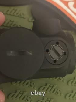 Trijicon MRO 1x25 2 MOA Red Dot Sight Illuminated with Picatinny Mount Black