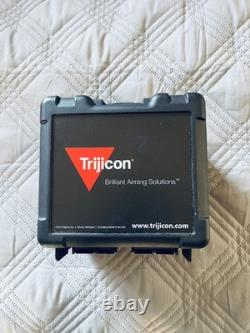 Trijicon MRO 1x25 Red Dot Sight 2.0 MOA Red Dot Full Cowitness Mount EXCELLENT