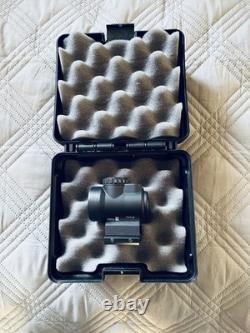 Trijicon MRO 1x25 Red Dot Sight 2.0 MOA Red Dot Full Cowitness Mount EXCELLENT