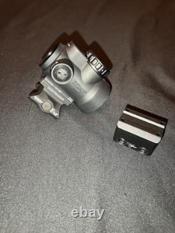 Trijicon MRO 89K Red Dot Sight with Geissele Mount