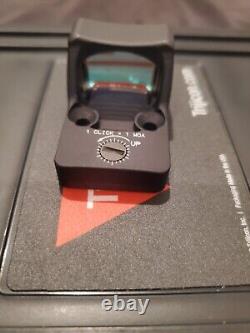 Trijicon RM09-C-700742 RMR Type 2 Adjustable LED 1 MOA Red Dot Sight