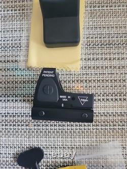 Trijicon RMR Type 2 RM06 Clone Red Dot Sight With Extra Screw And Mounting Plate