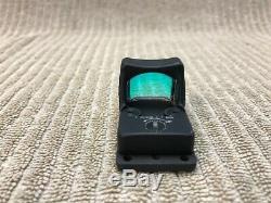 Trijicon Rmr Type 1 Red Dot Sight 3.25 Moa Adj Red Dot 70040 Rm06 Good Condition