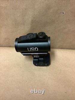 USO TSR-213850 Red Dot Sight With ZRO Mount- Black