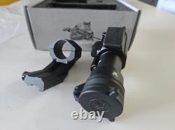 Vortex Optics Strikefire II 4 MOA Red Dot Sight. Brand New