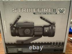 Vortex StrikeFire II 30mm 4 MOA Red/Green Dot Sight with Cantilever Mount
